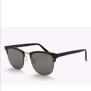 Illesteva Cordova Black/Gold sunglasses